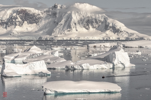 SEABOURN-VENTURE-Antarctica-2023049